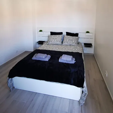 Apartamento Luxueux - Vue Magnifique, Piscine, Balcon - Parking